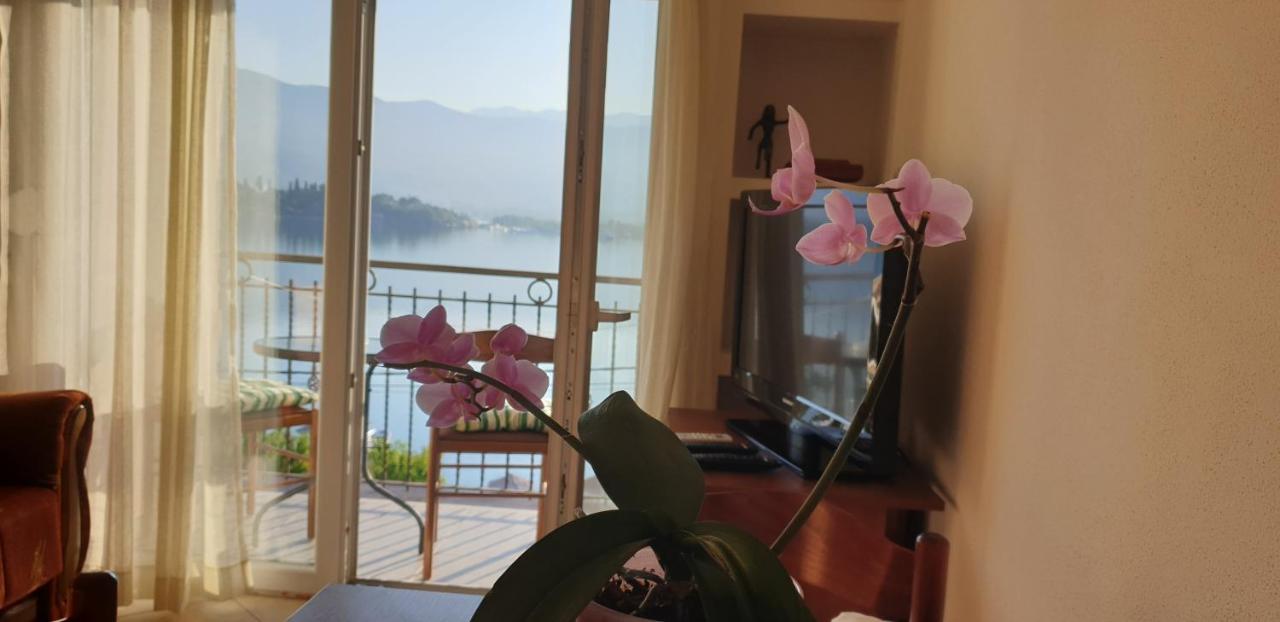 Apartments Klakor Ps Tivat Exterior photo